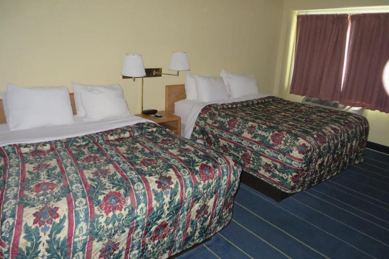 Days Inn By Wyndham Alexandria Mn Zewnętrze zdjęcie