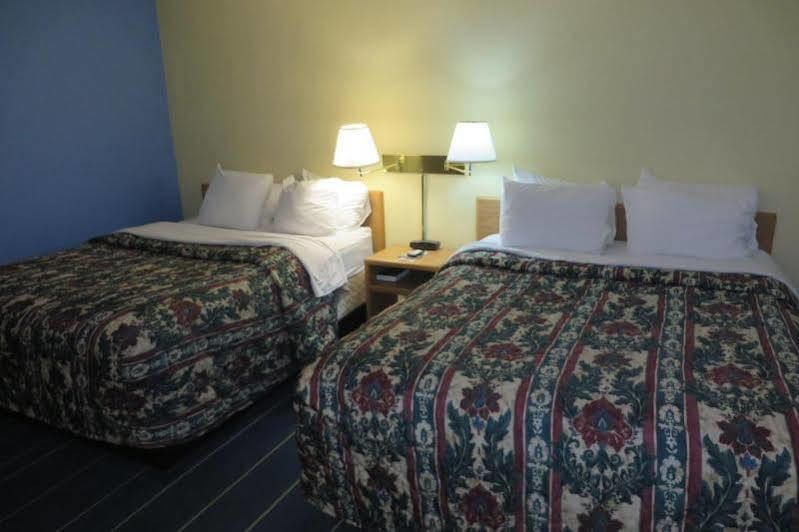 Days Inn By Wyndham Alexandria Mn Zewnętrze zdjęcie